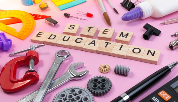 What are STEM toys?
