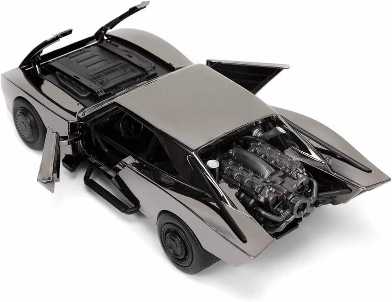 Batman Batmobile Comic Con 1:24 Scale Die-Cast Vehicle & Figure