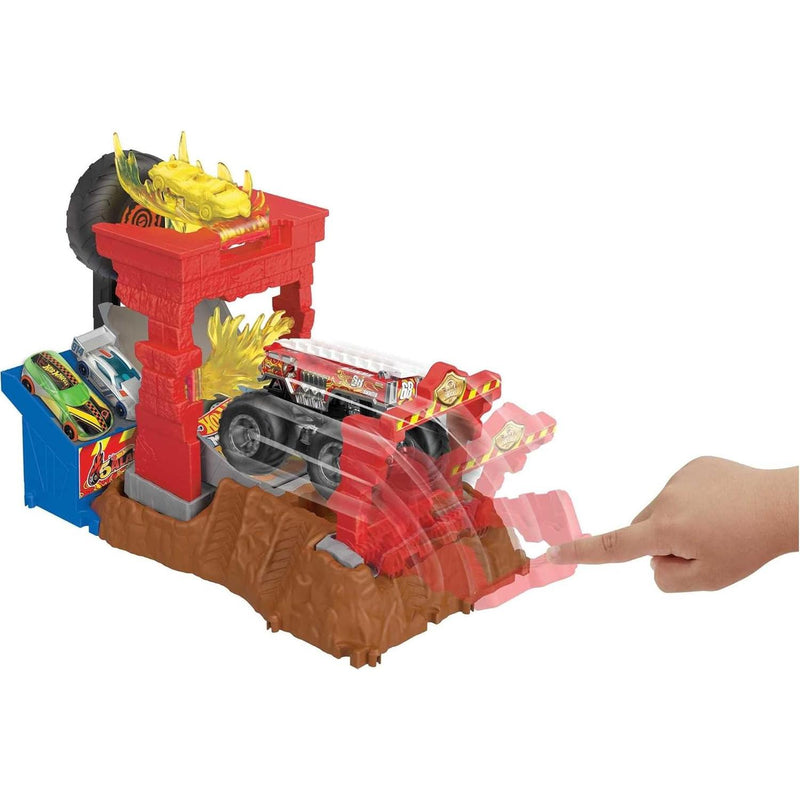 Hot Wheels Monster Trucks Fire Crash Challenge