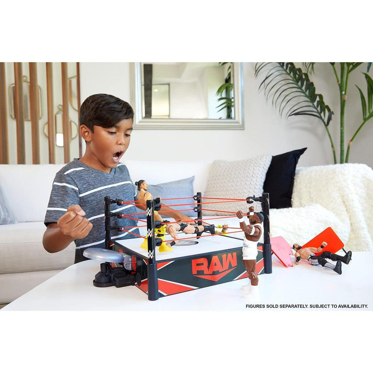 WWE Wrekkin' Kickout Ring Playset